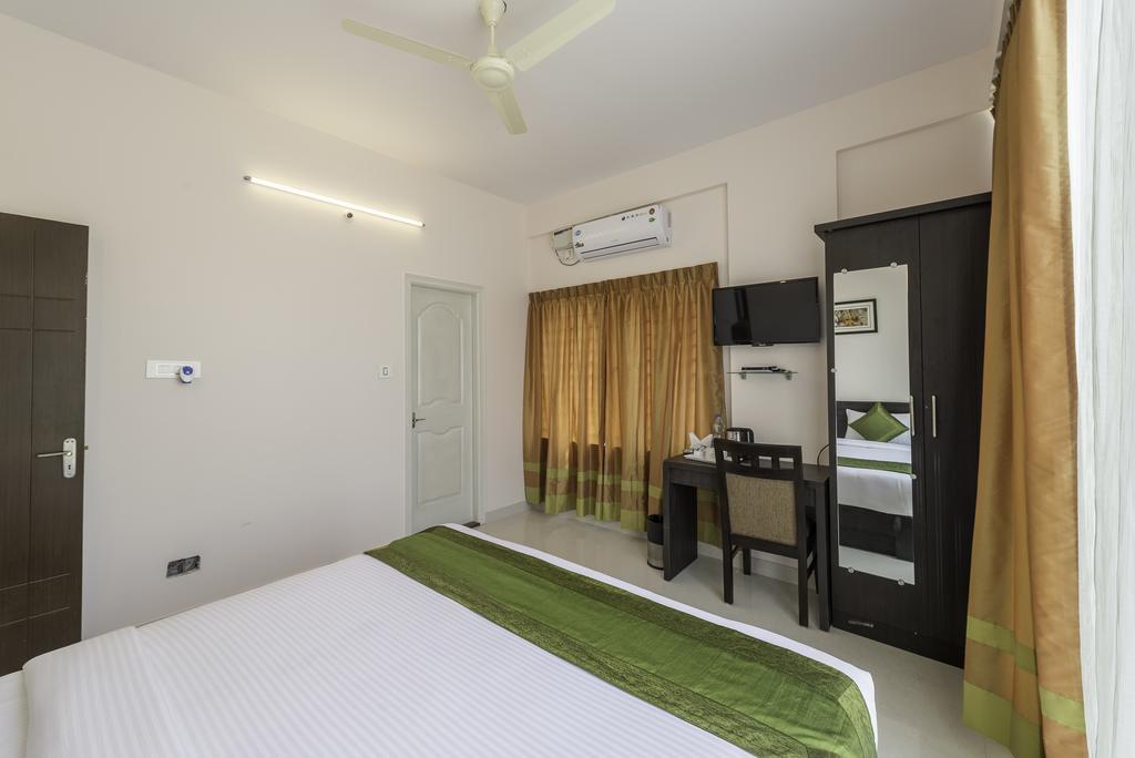 Premium Hoppers Stop Bangalore Exterior photo