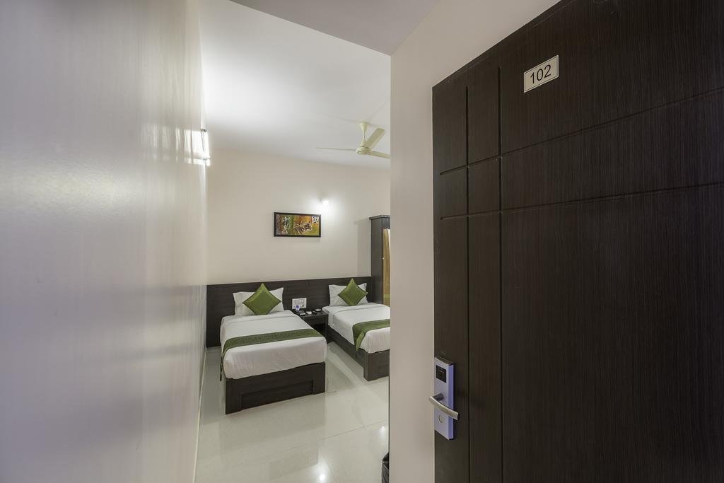 Premium Hoppers Stop Bangalore Exterior photo