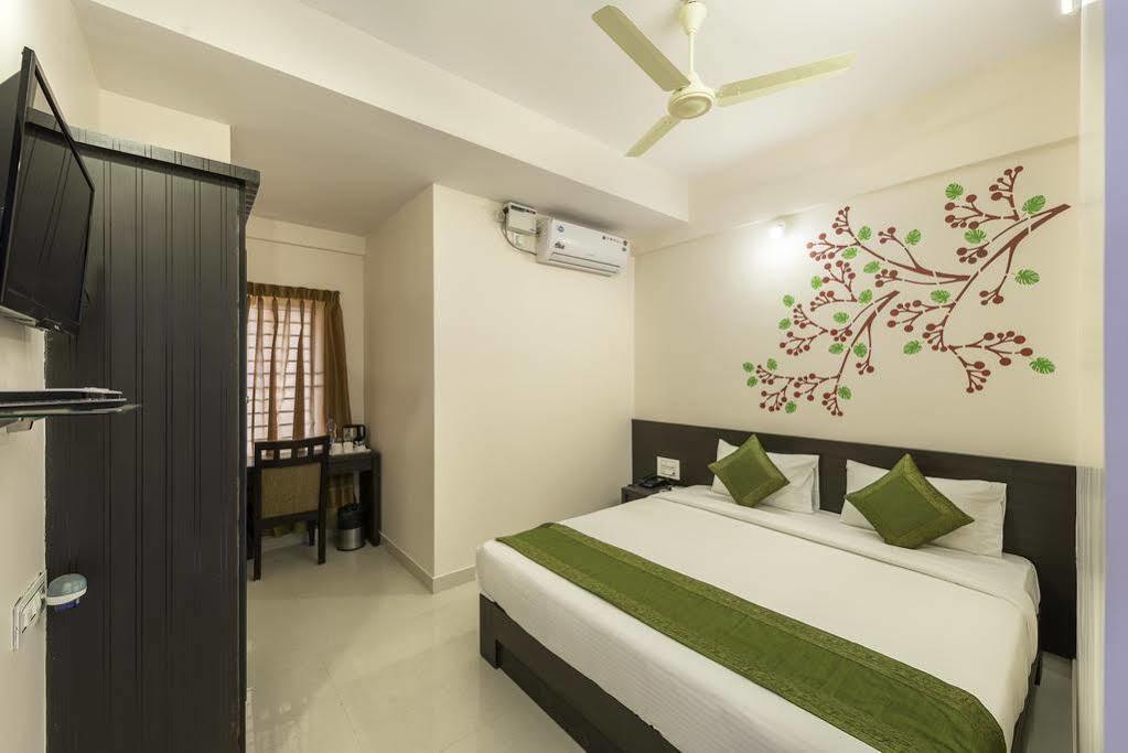 Premium Hoppers Stop Bangalore Exterior photo